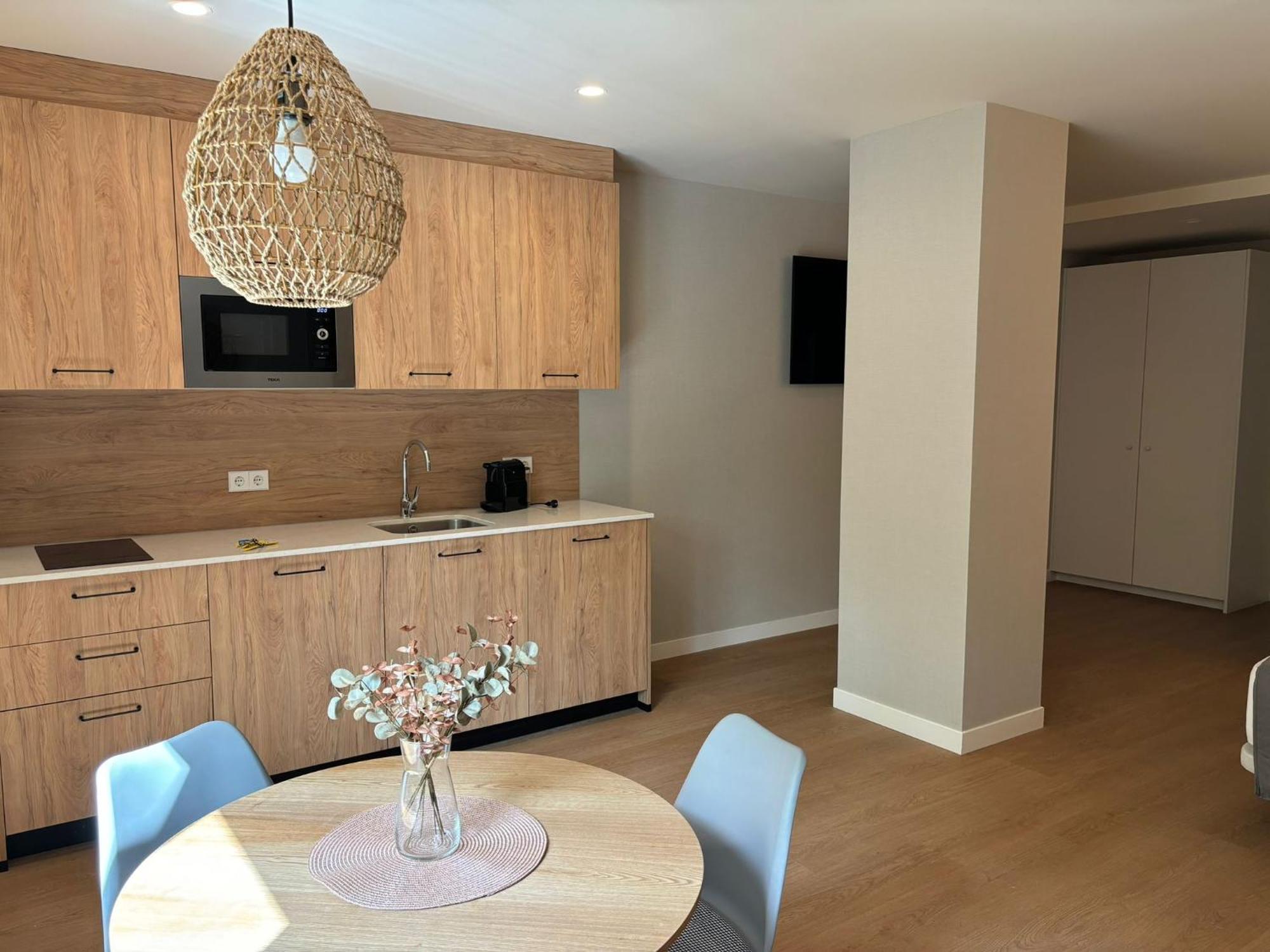 Apartamentos Joaquin Costa Santander Dış mekan fotoğraf