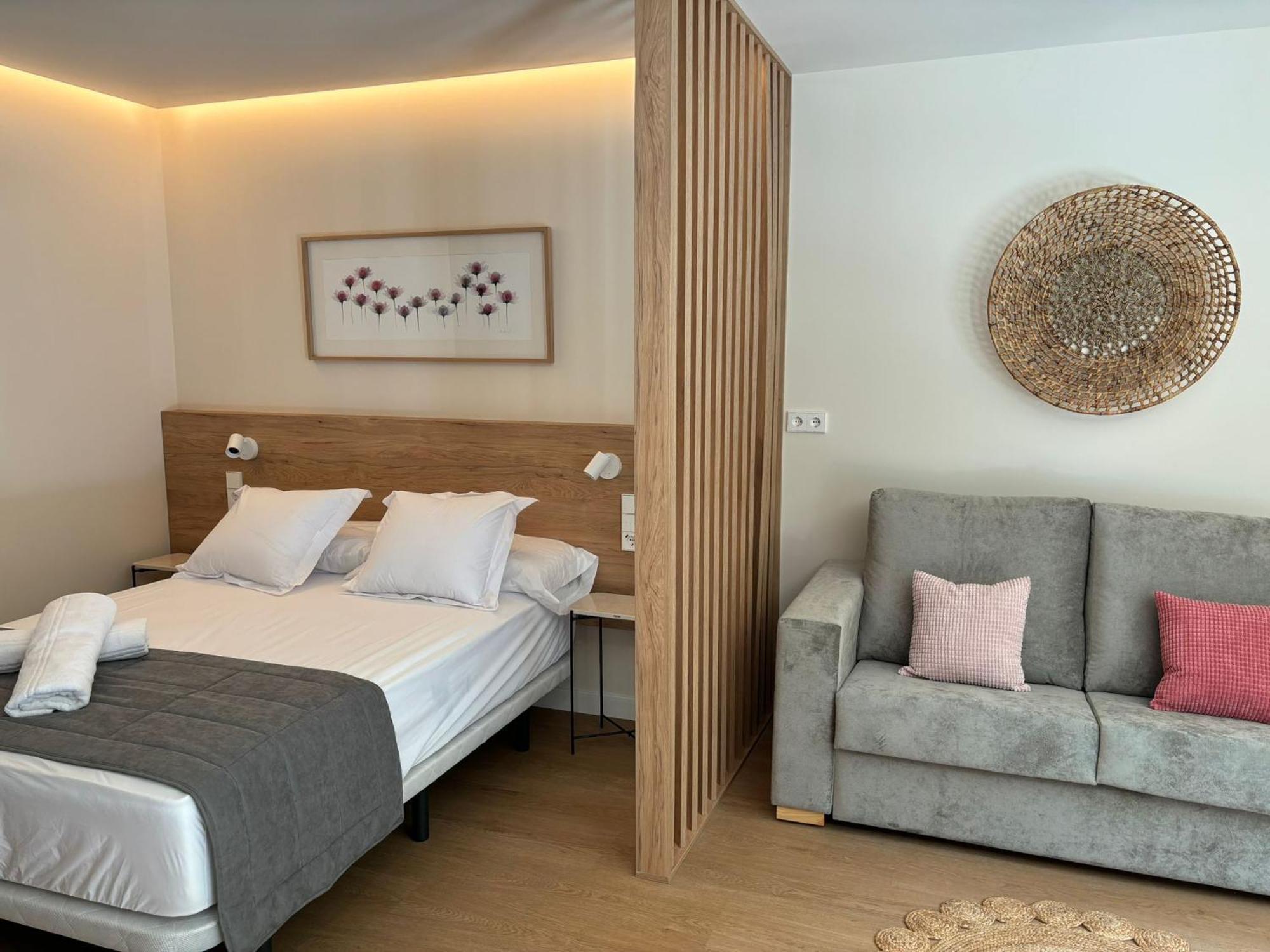 Apartamentos Joaquin Costa Santander Dış mekan fotoğraf