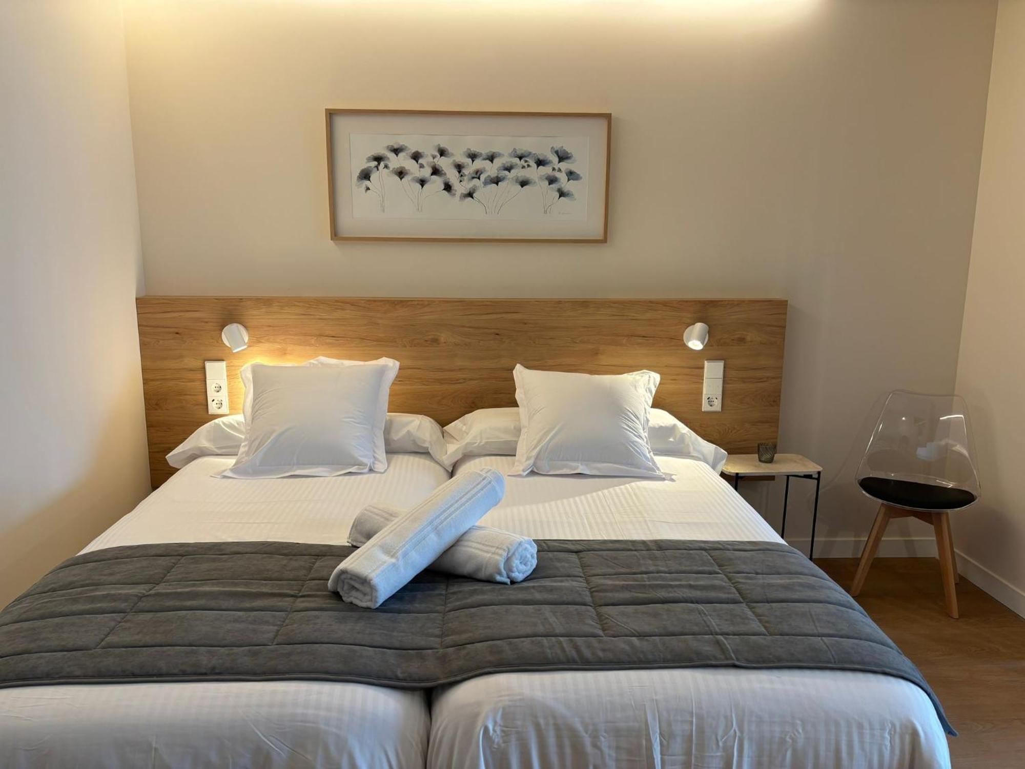 Apartamentos Joaquin Costa Santander Dış mekan fotoğraf