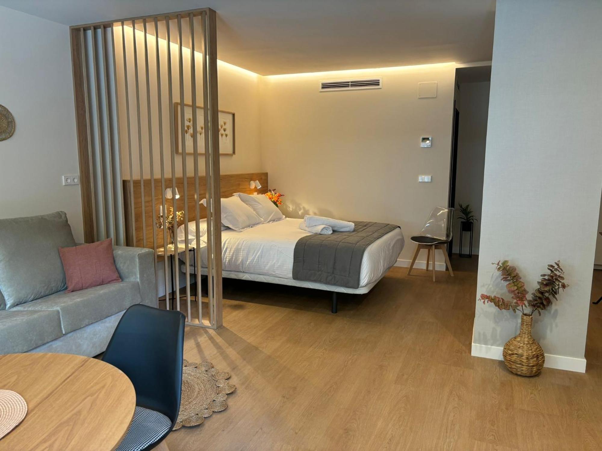 Apartamentos Joaquin Costa Santander Dış mekan fotoğraf